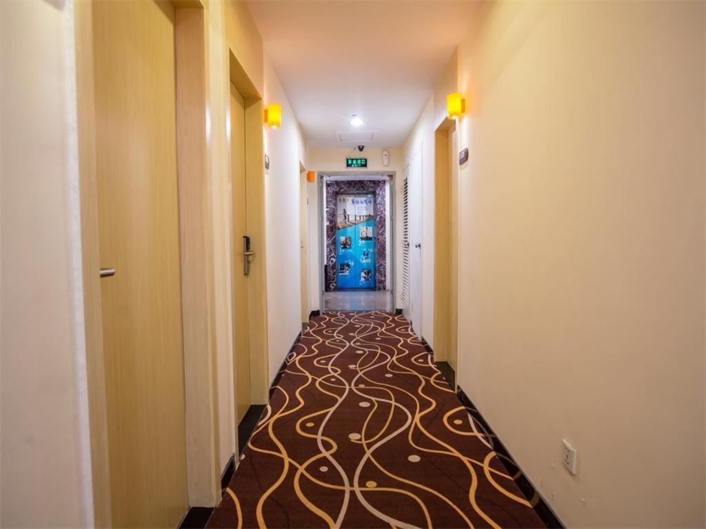 Hotel 7 Days Premium Jiangmen Diwang Plaza Branch Zewnętrze zdjęcie